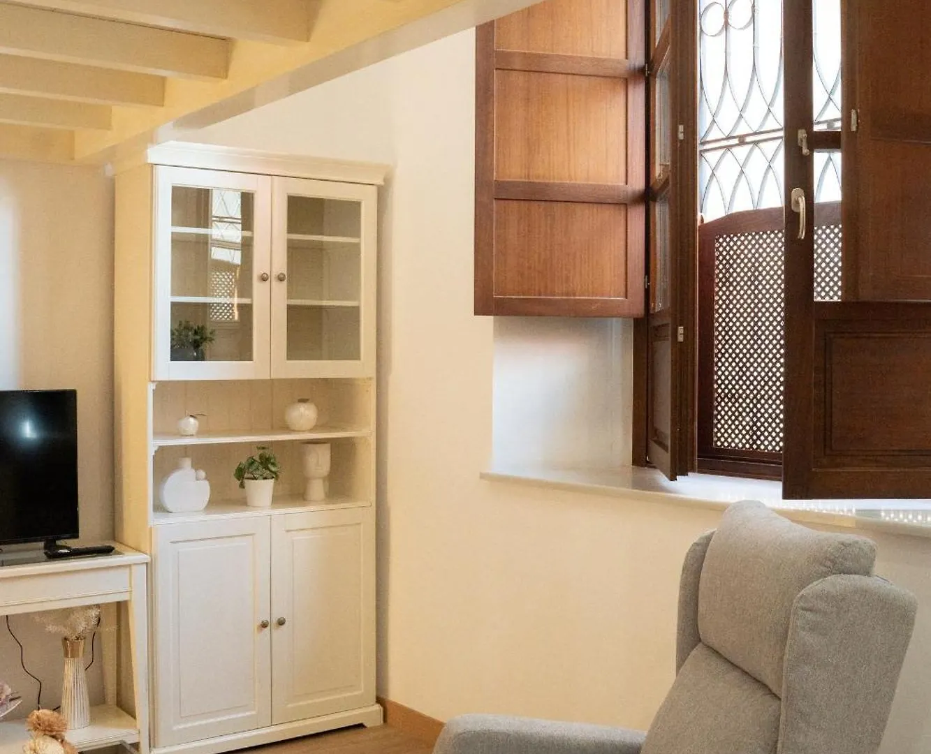 Apartment Estudio La Casa Del Museo Seville Spain